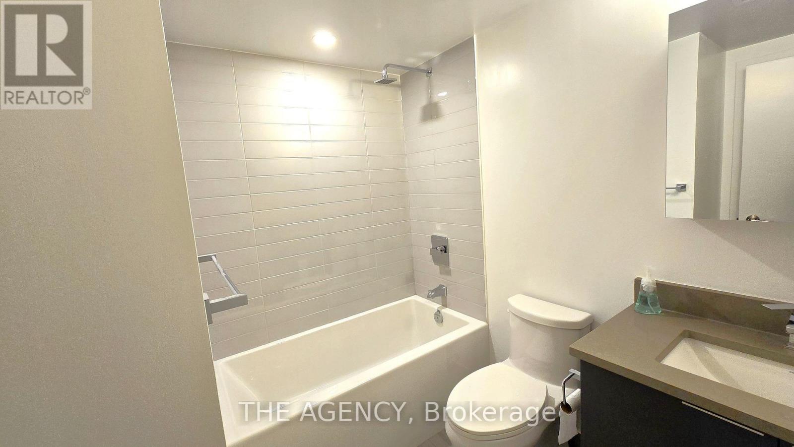 2033 Kennedy Road, Toronto, Ontario  M1T 0B9 - Photo 18 - E13003288