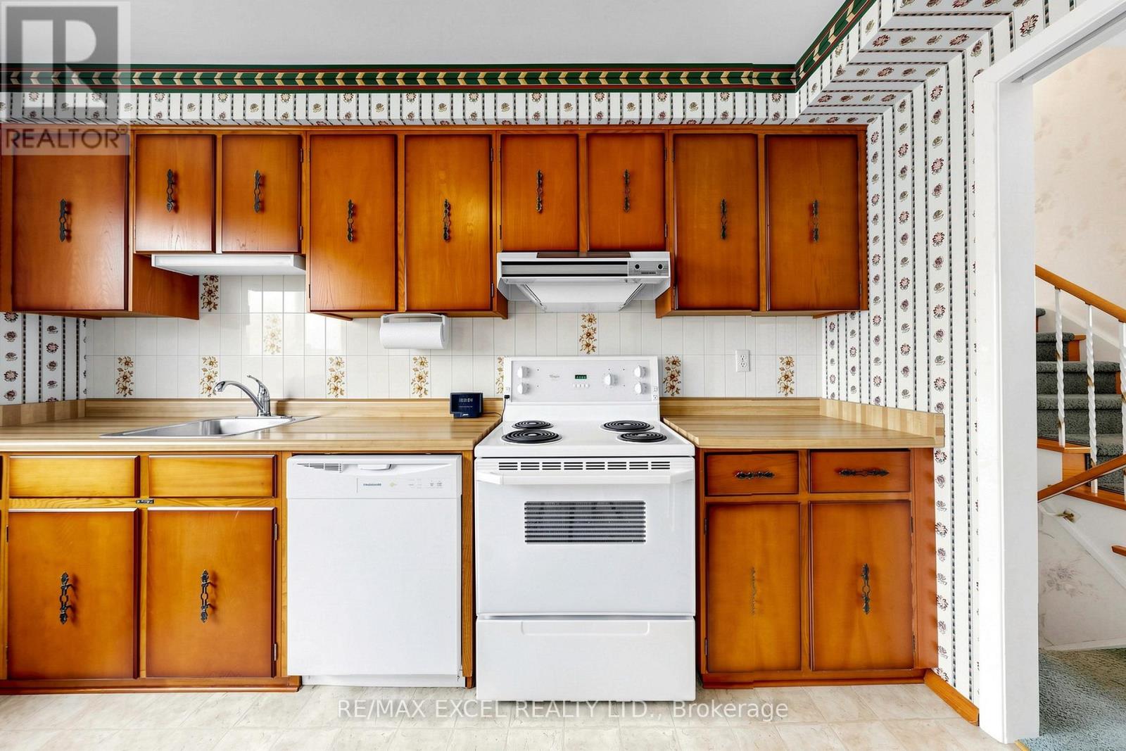 30 Wakefield Crescent, Toronto, Ontario  M1W 2C2 - Photo 19 - E13003334