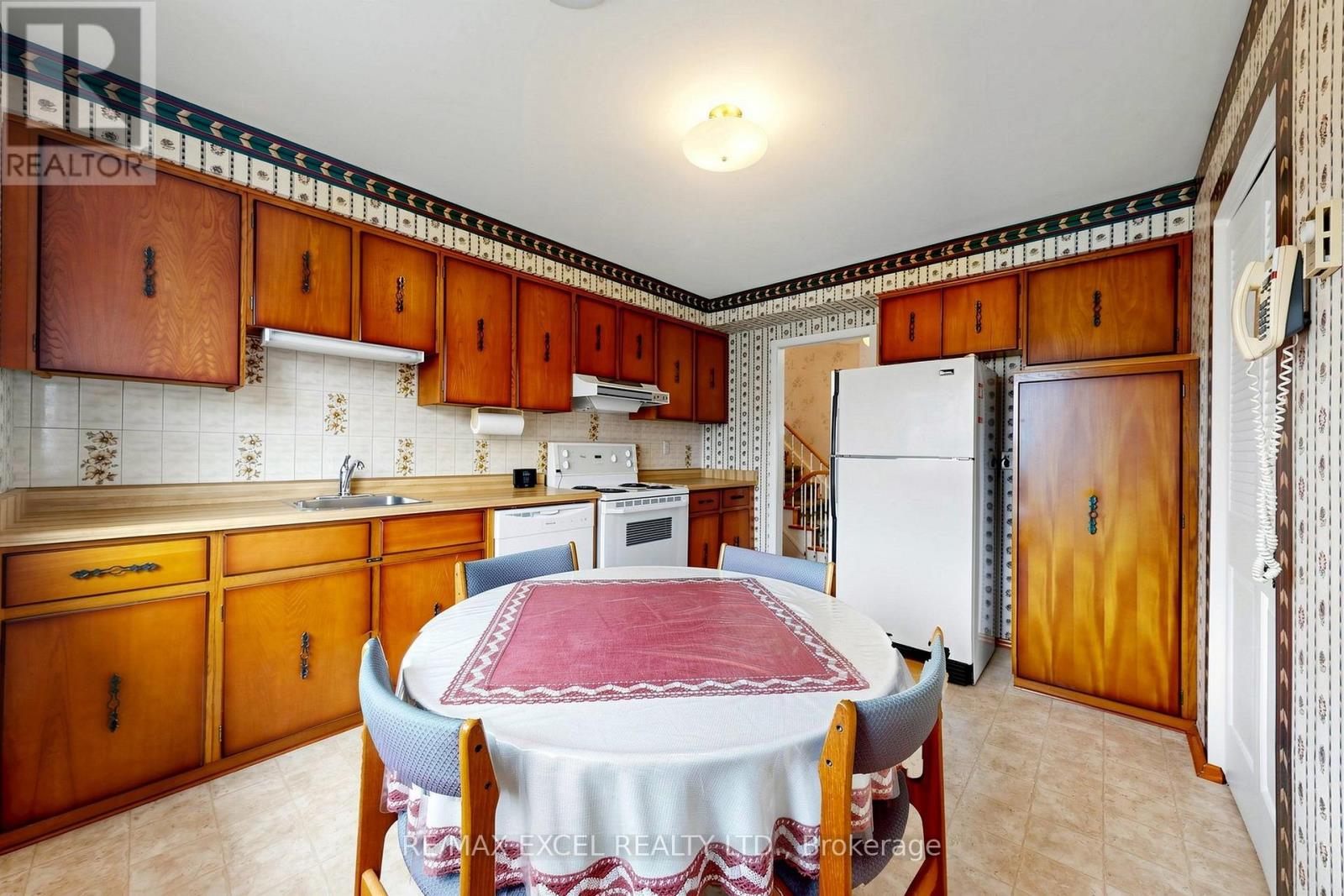 30 Wakefield Crescent, Toronto, Ontario  M1W 2C2 - Photo 20 - E13003334