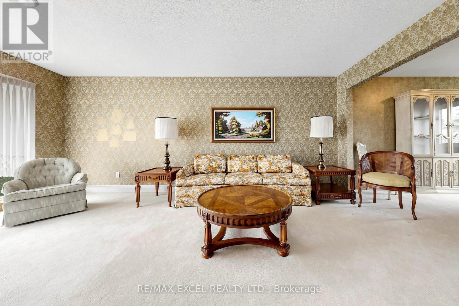 30 Wakefield Crescent, Toronto, Ontario  M1W 2C2 - Photo 6 - E13003334