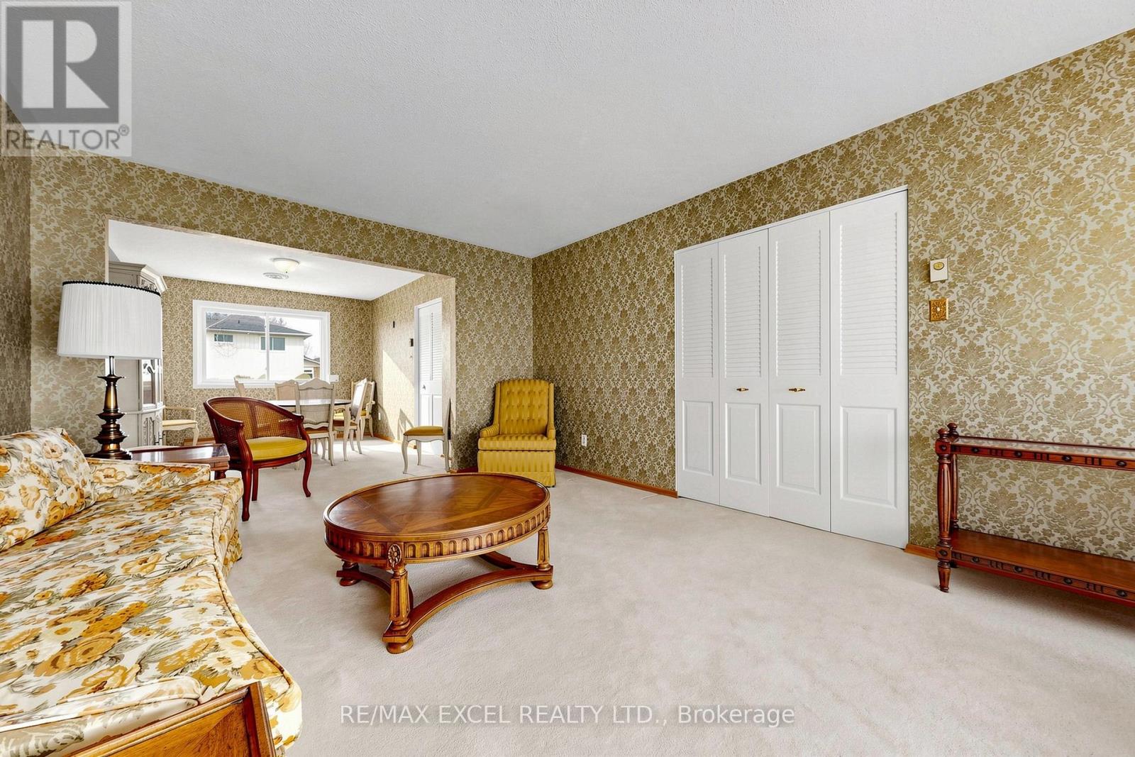 30 Wakefield Crescent, Toronto, Ontario  M1W 2C2 - Photo 9 - E13003334