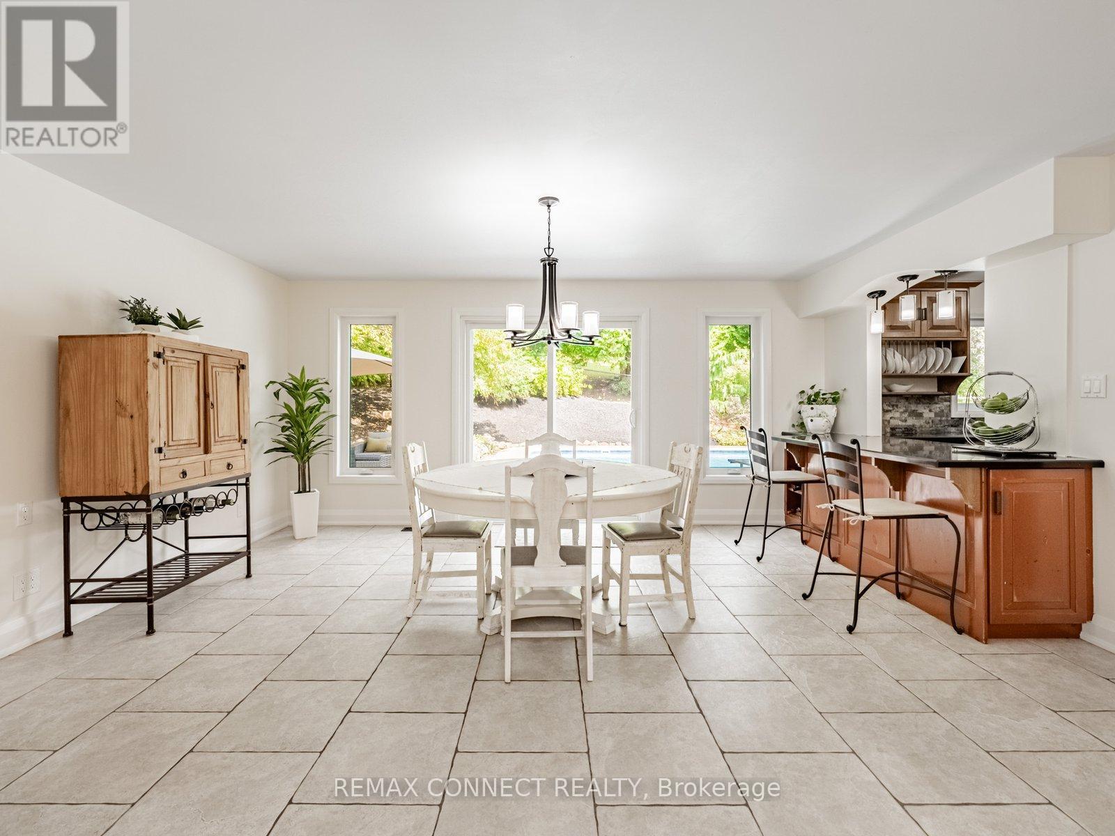 11215 Amos Drive, Milton, Ontario  L0P 1B0 - Photo 19 - W12782348