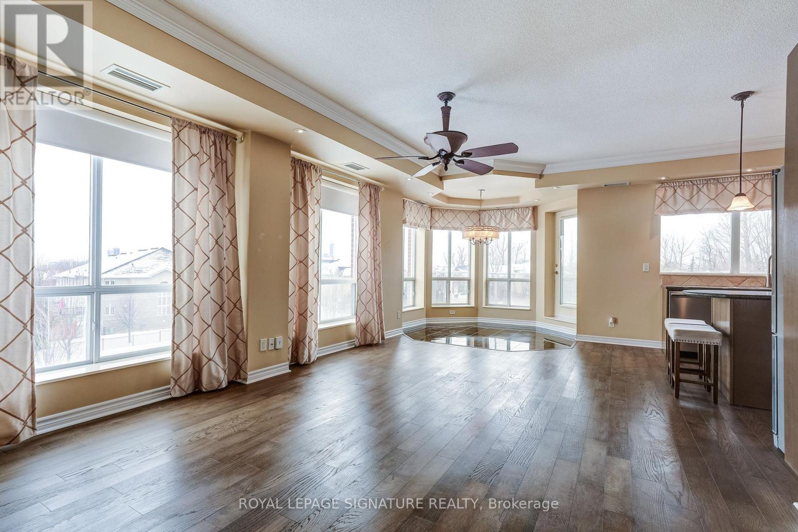 301 - 483 Faith Drive, Mississauga, Ontario  L5R 0A1 - Photo 13 - W12940290