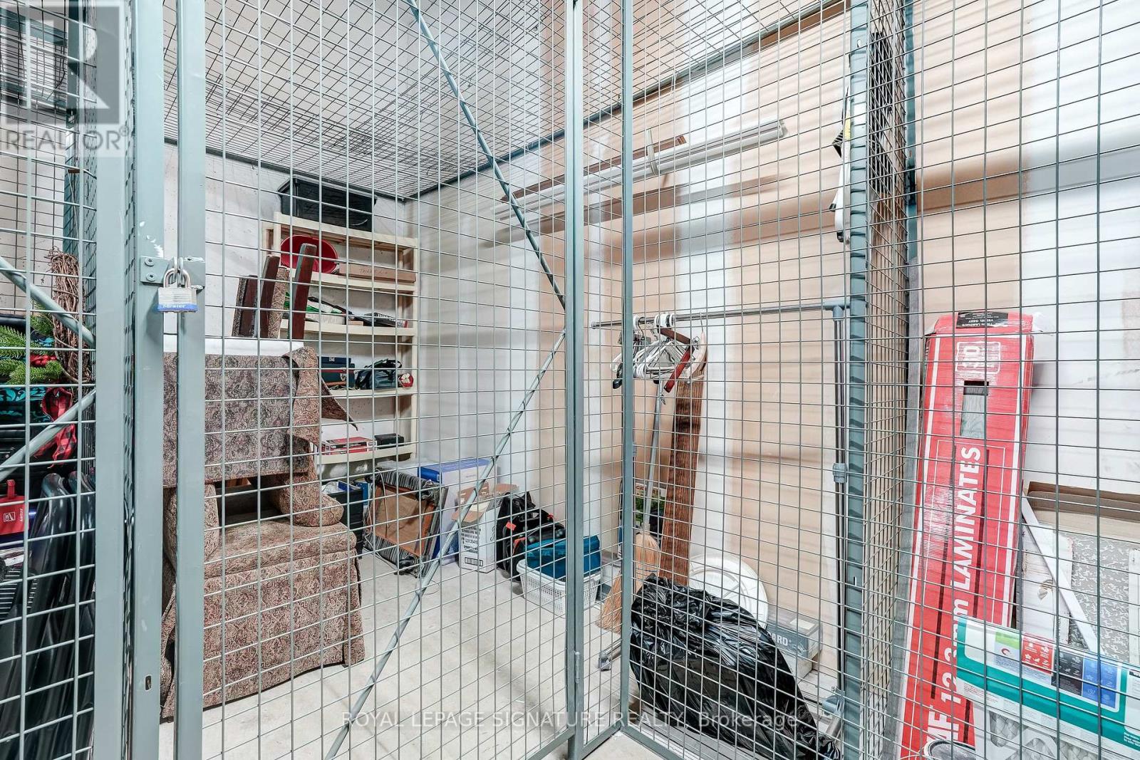 301 - 483 Faith Drive, Mississauga, Ontario  L5R 0A1 - Photo 43 - W12940290