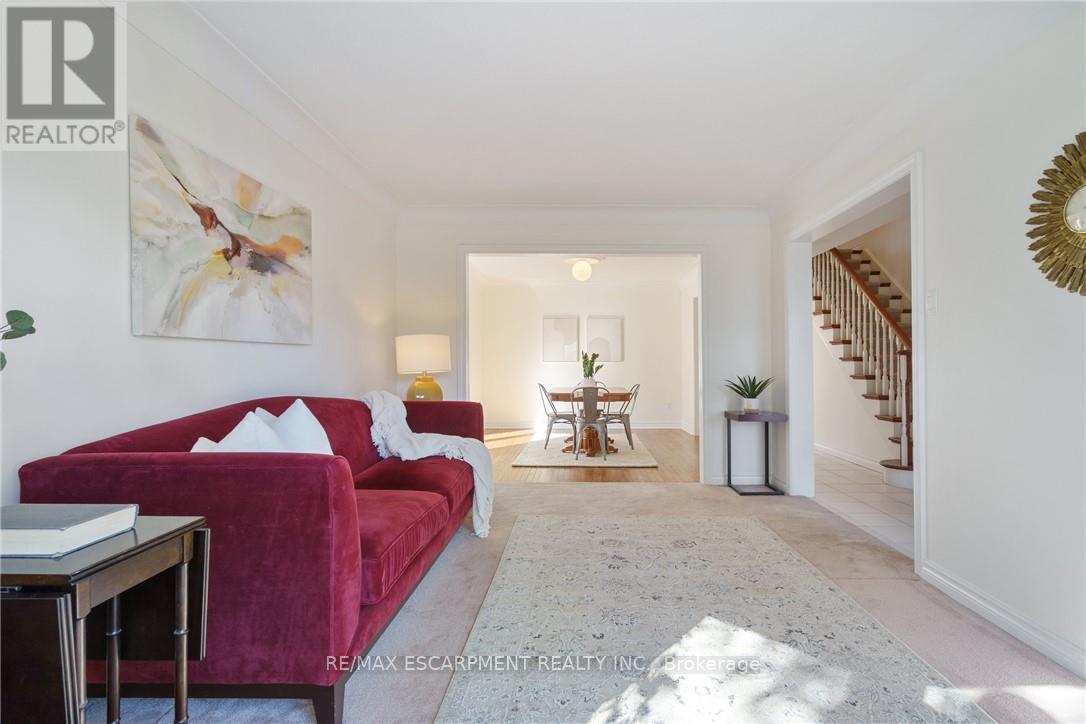 43 Glenayr Street, Hamilton, Ontario  L9C 7J2 - Photo 8 - X12811936