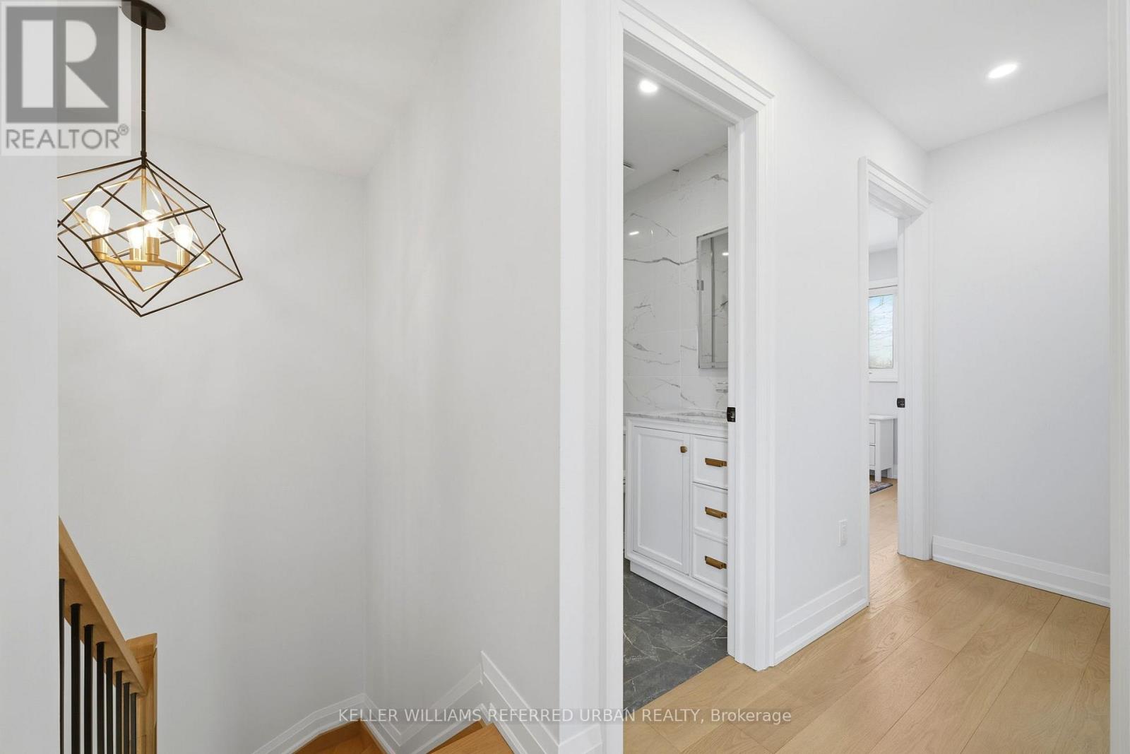 1124 Corrie Street, Innisfil, Ontario  L9S 1W9 - Photo 15 - N13003320