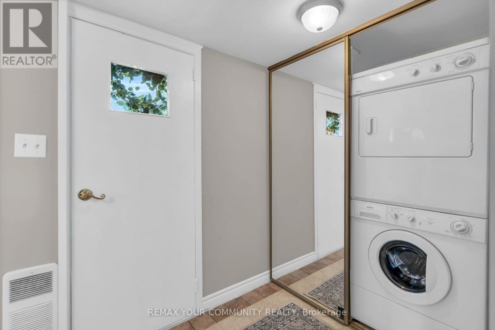 765 Churchill Lane, Georgina, Ontario  L0E 1S0 - Photo 11 - N13003340