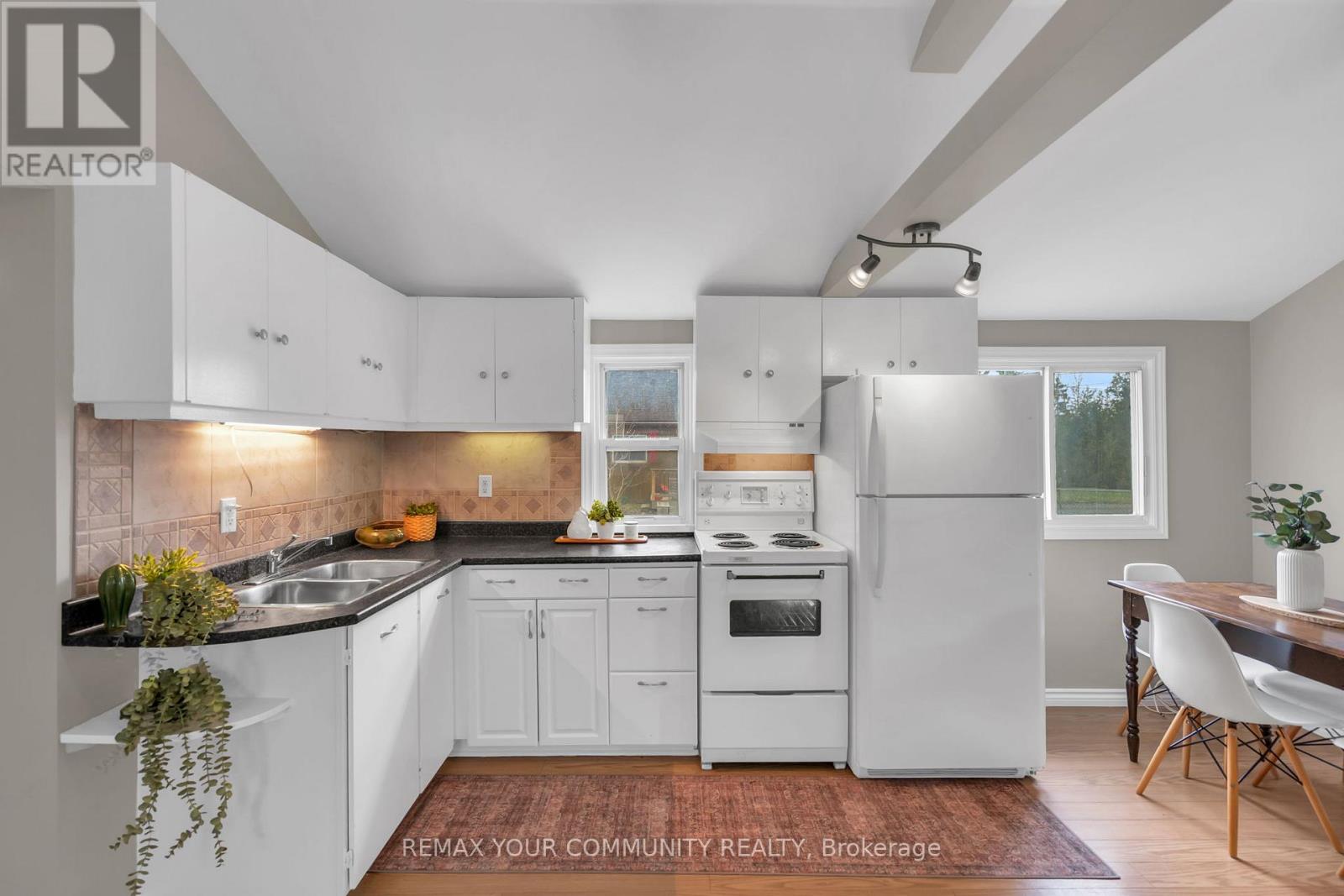 765 Churchill Lane, Georgina, Ontario  L0E 1S0 - Photo 14 - N13003340