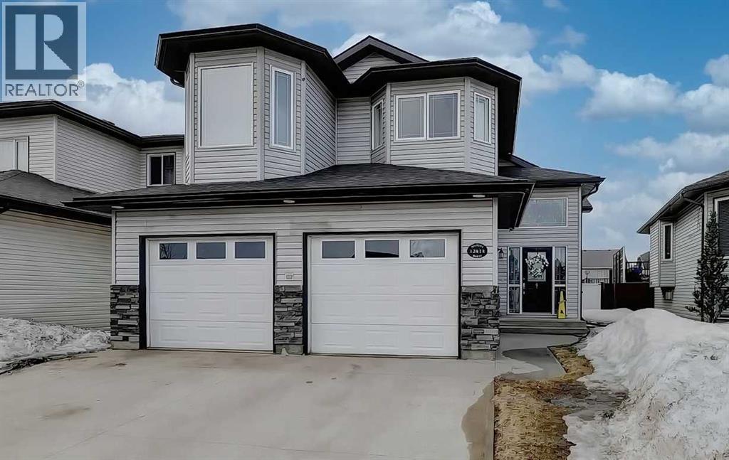 12414 105 Street, Grande Prairie, Alberta  T8V 8L6 - Photo 1 - A2301356