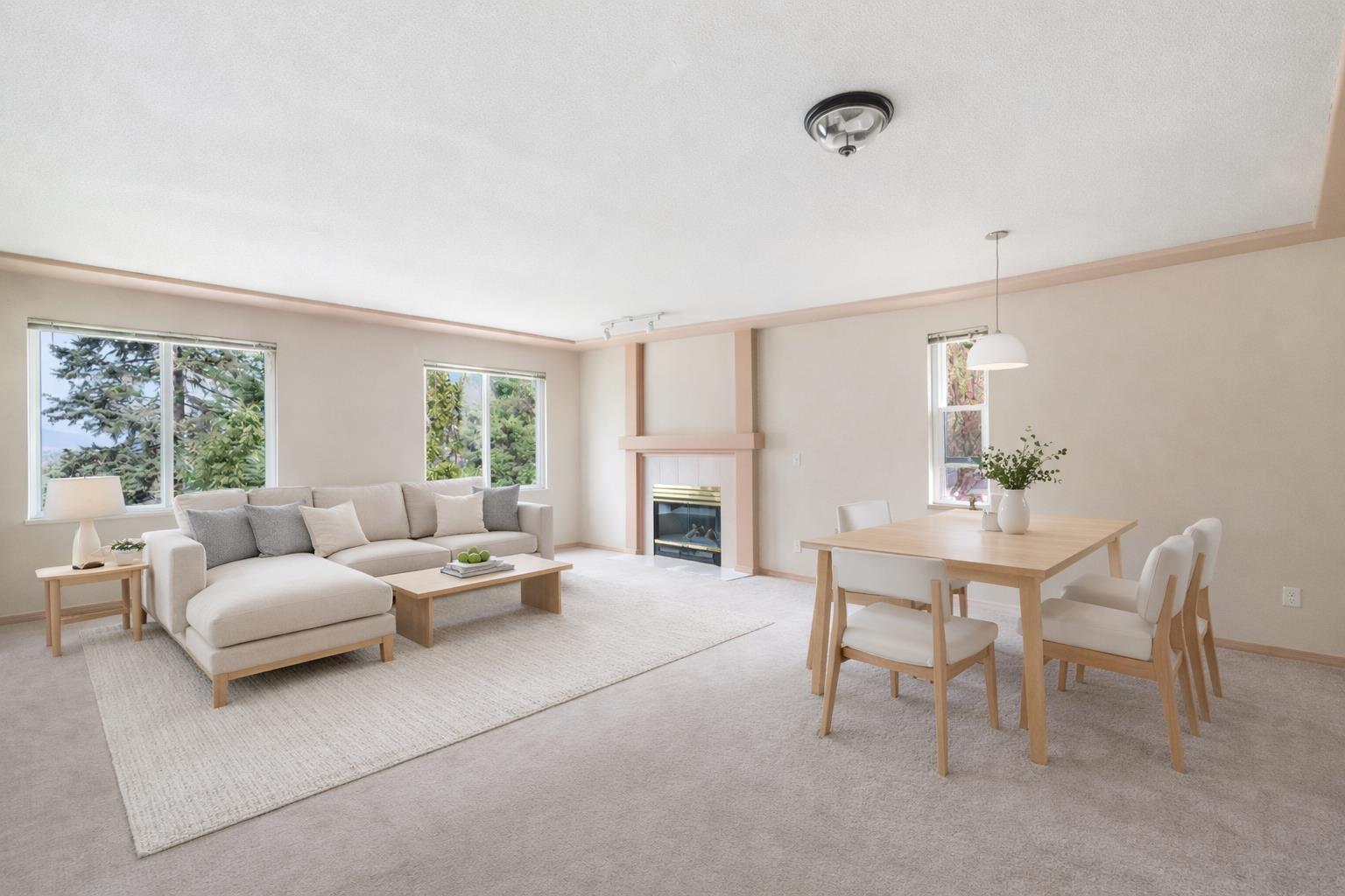 15488 27a Avenue, Surrey, British Columbia  V4P 1E9 - Photo 2 - R3111886