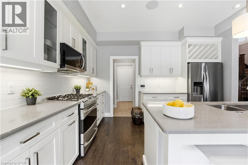 483 St Moritz Avenue, Waterloo, Ontario  N2T 0B3 - Photo 9 - 40820372