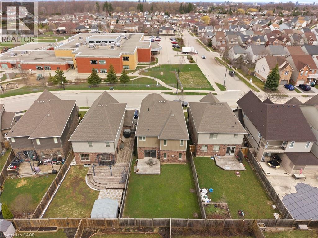 483 St Moritz Avenue, Waterloo, Ontario  N2T 0B3 - Photo 32 - 40820372