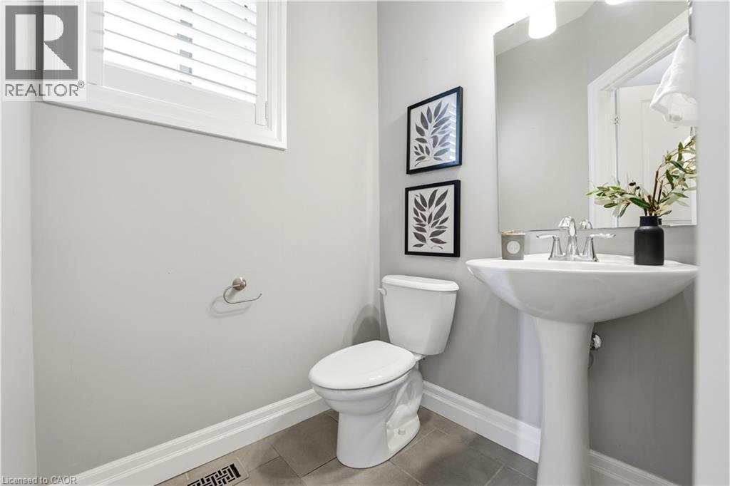 483 St Moritz Avenue, Waterloo, Ontario  N2T 0B3 - Photo 15 - 40820372