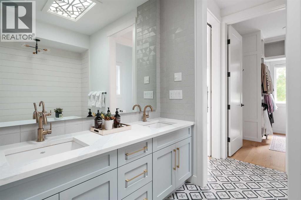 2112 52 Avenue Sw, Calgary, Alberta  T3E 1K3 - Photo 26 - A2295711