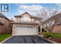 154 THOROUGHBRED Boulevard, Ancaster, Ontario