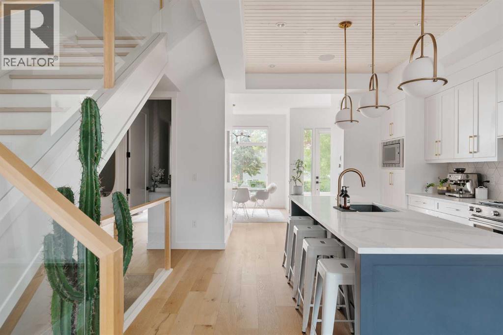 2112 52 Avenue Sw, Calgary, Alberta  T3E 1K3 - Photo 10 - A2295711