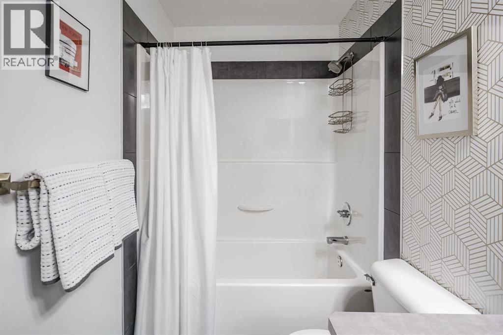 56 Auburn Bay Close SE, Calgary, Alberta  T3M 0Y5 - Photo 23 - A2299859