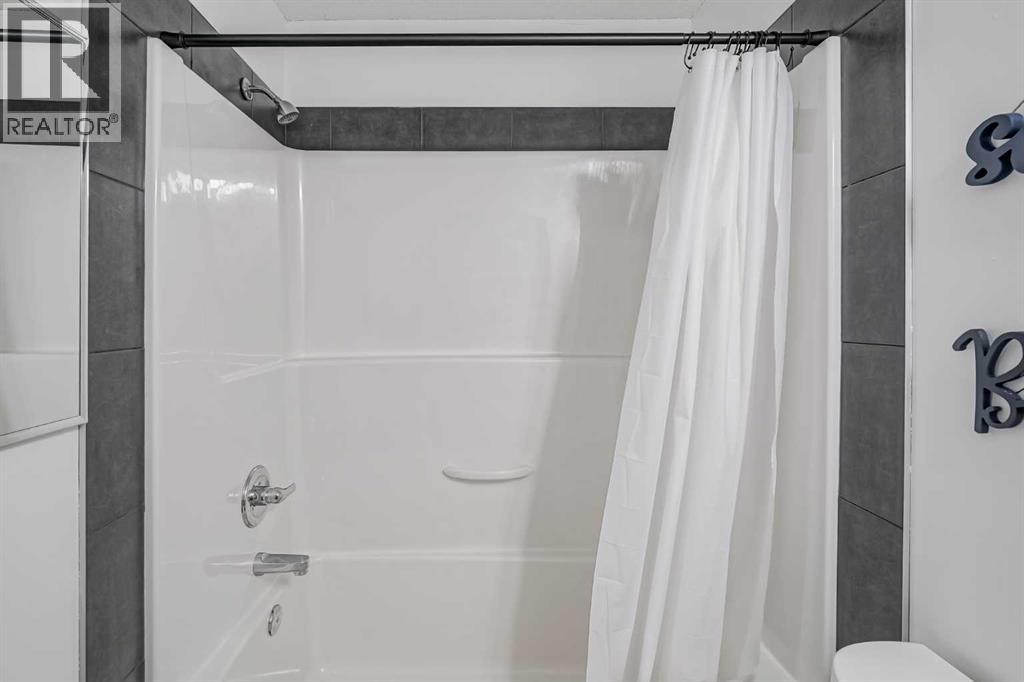 56 Auburn Bay Close SE, Calgary, Alberta  T3M 0Y5 - Photo 28 - A2299859