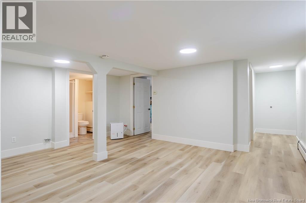 63 Topcliffe Crescent, Fredericton, New Brunswick  E3B 4P8 - Photo 32 - NB136025