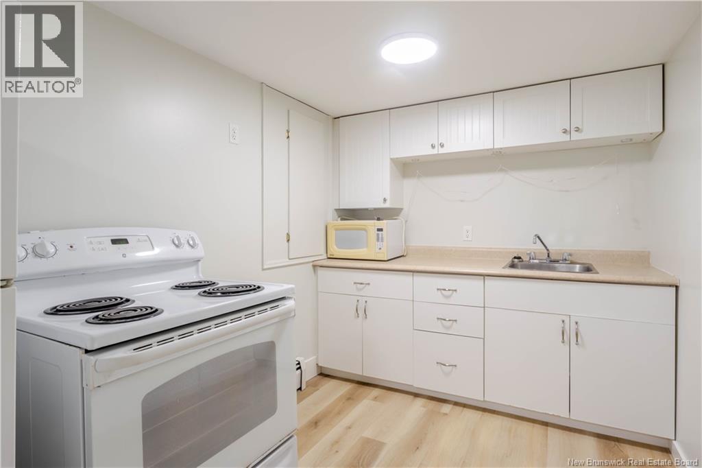 63 Topcliffe Crescent, Fredericton, New Brunswick  E3B 4P8 - Photo 34 - NB136025