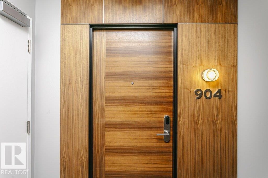 #904 14105 West Block Dr Nw, Edmonton, Alberta  T5N 1L5 - Photo 2 - E4482414