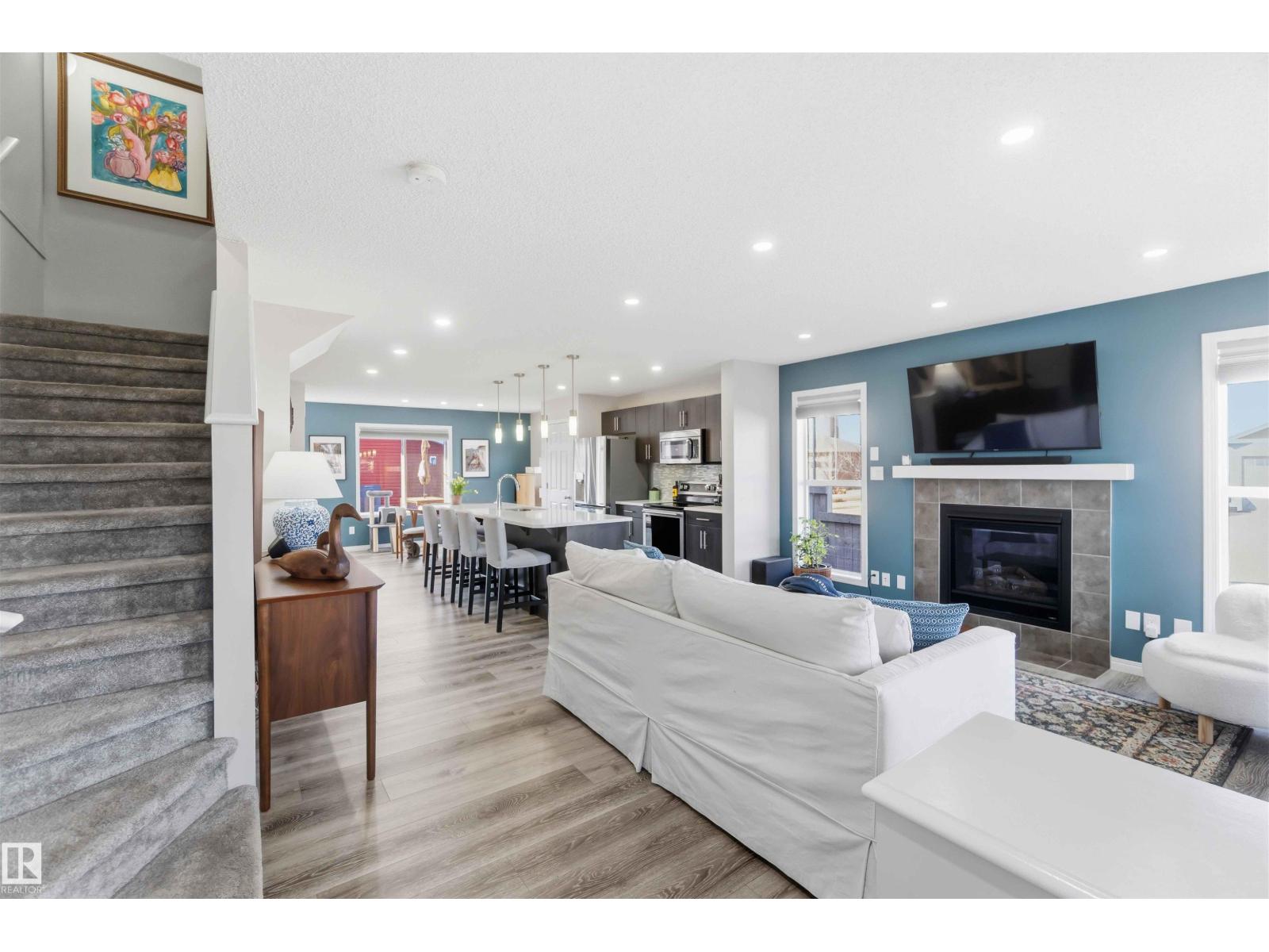 4750 Crabapple Run Ru Sw, Edmonton, Alberta  T6X 0X7 - Photo 3 - E4482416