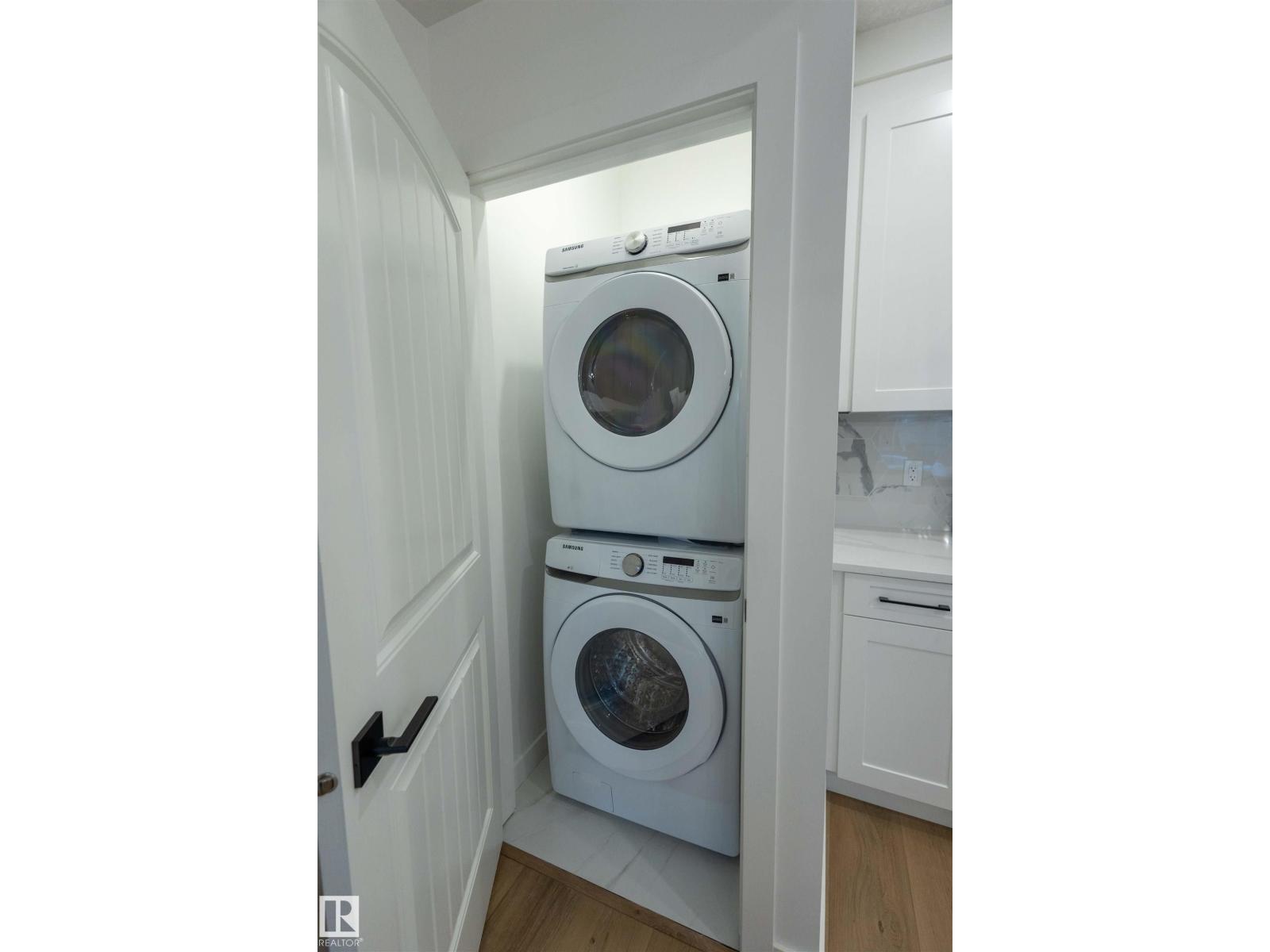 9632 #1 And 9632 #2 110 Ave Nw, Edmonton, Alberta  T5H 1H5 - Photo 13 - E4482417