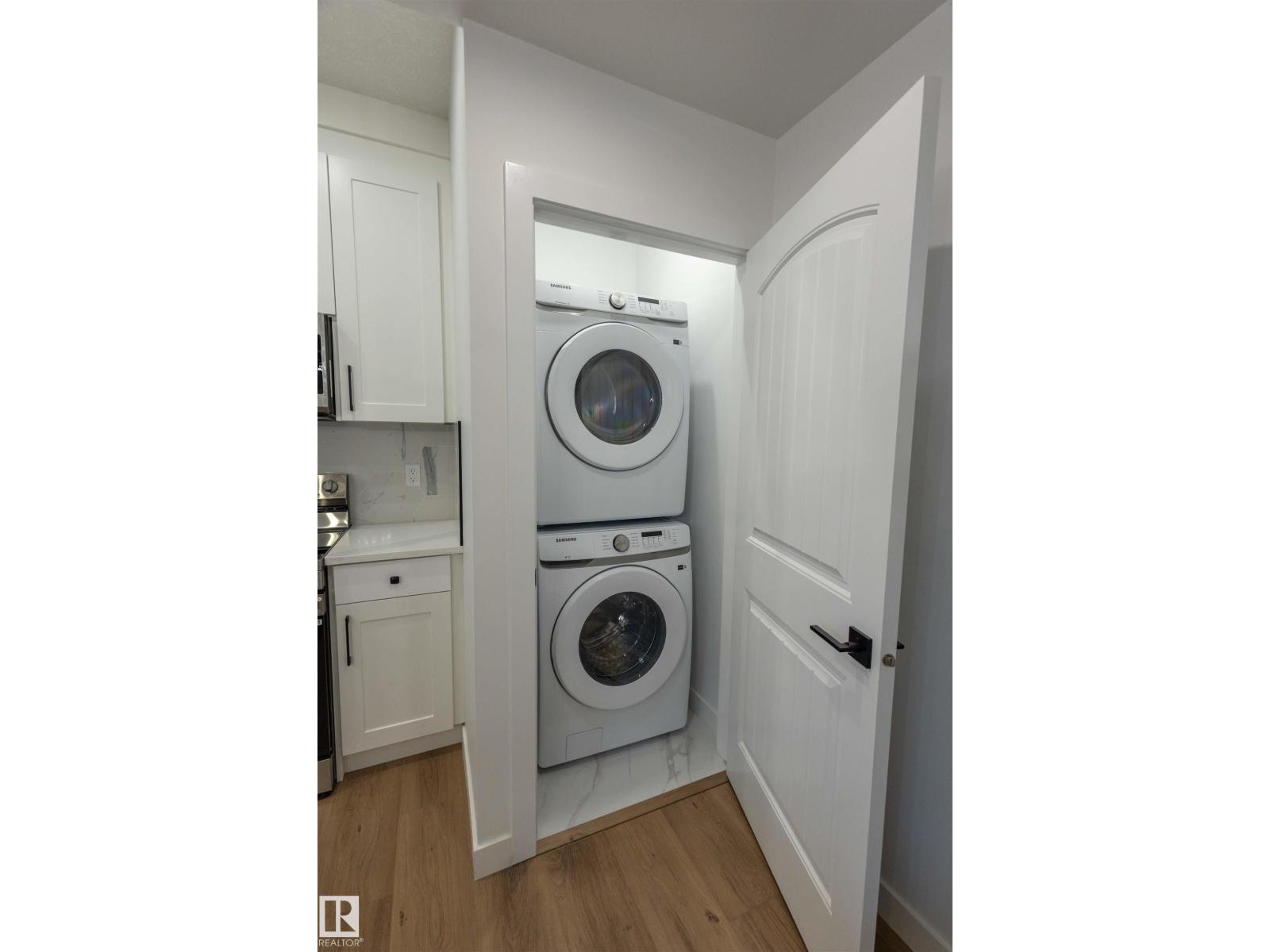 9632 #1 And 9632 #2 110 Ave Nw, Edmonton, Alberta  T5H 1H5 - Photo 26 - E4482417