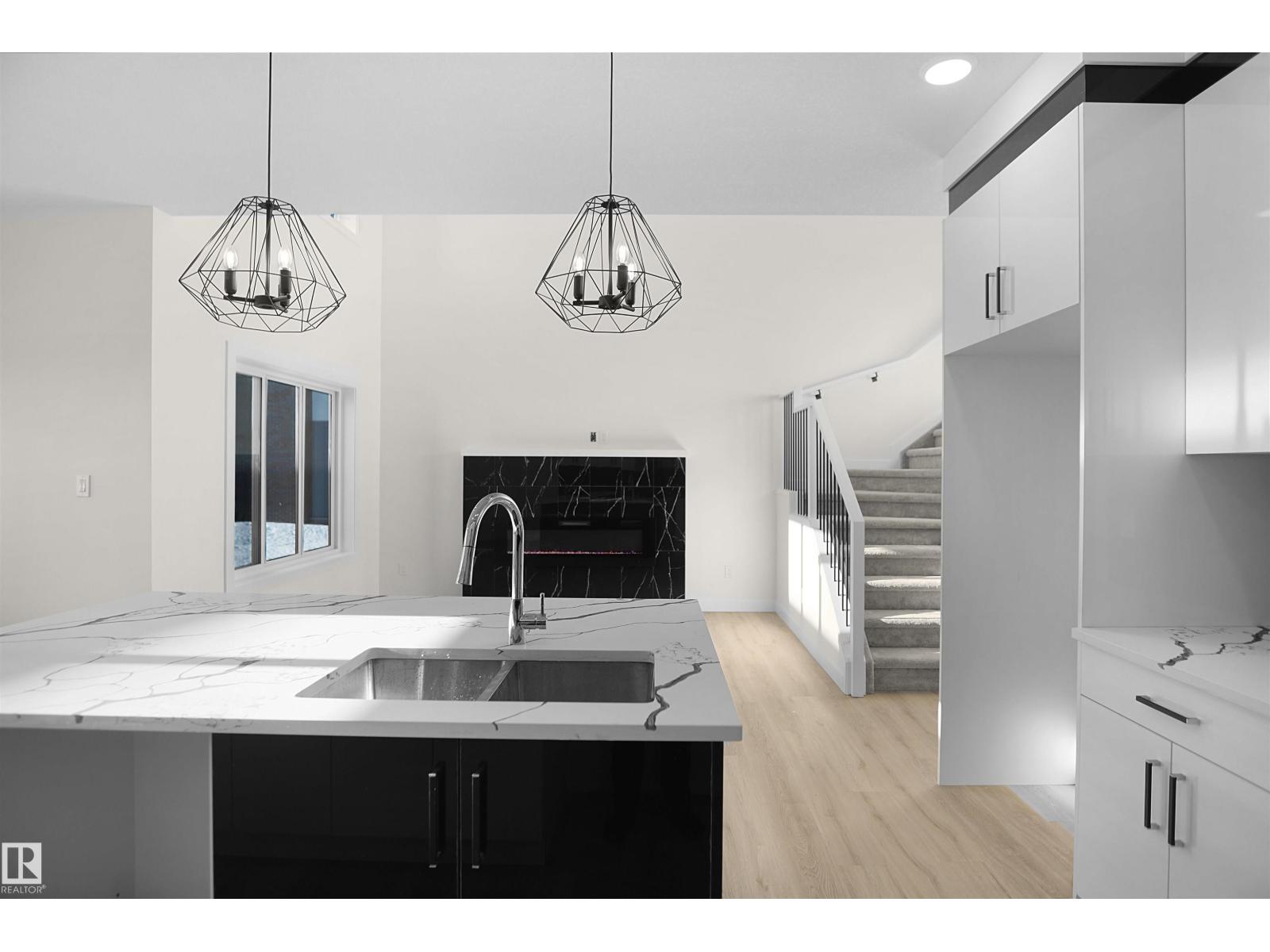 6807 169 Av Nw, Edmonton, Alberta  T5Z 0H2 - Photo 12 - E4482418