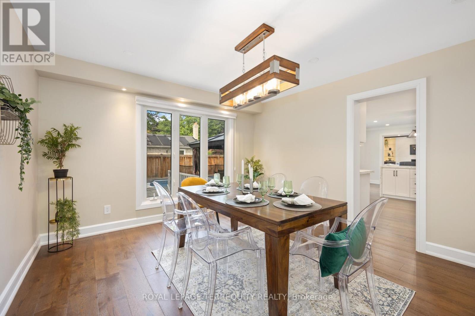 2059 Shawanaga Trail, Mississauga, Ontario L5H 3Z3 - Photo 6 - W13003290