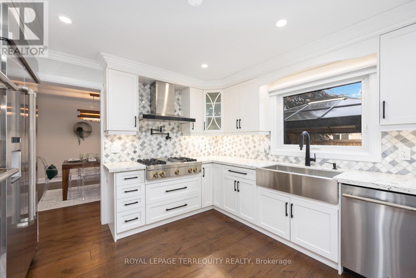 2059 Shawanaga Trail, Mississauga, Ontario L5H 3Z3 - Photo 8 - W13003290