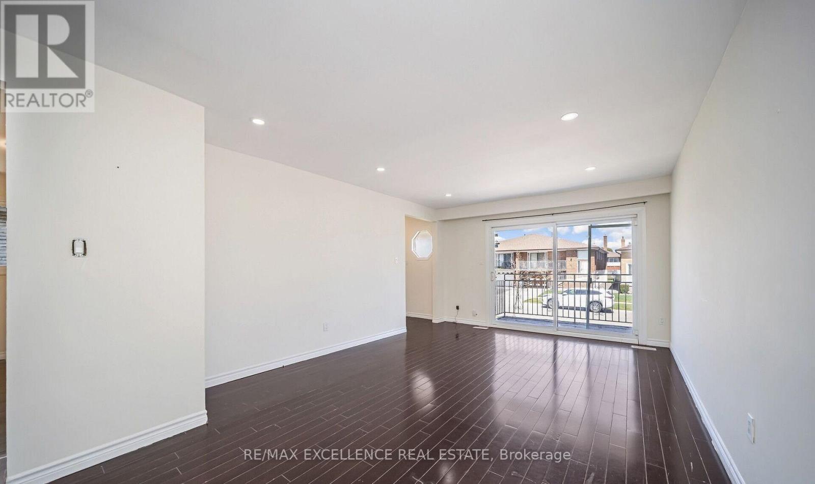 44 Fallway Road, Brampton, Ontario  L6V 3H2 - Photo 6 - W13003342