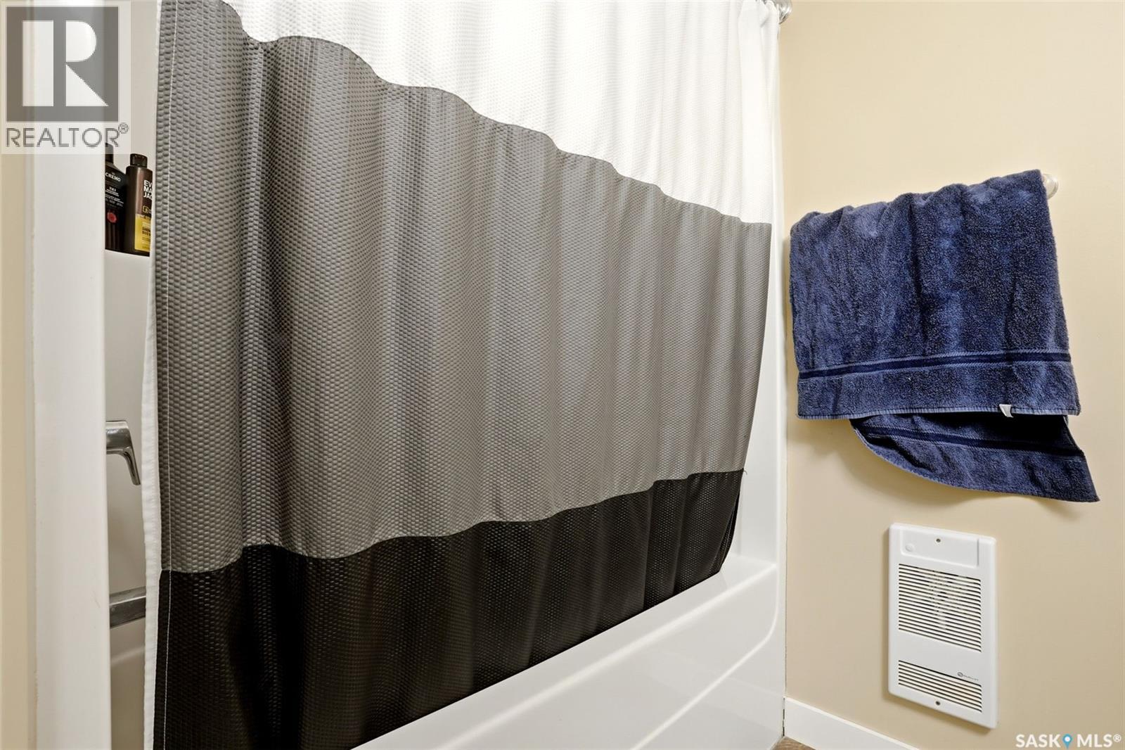 2542 Mcdonald Street, Regina, Saskatchewan  S4N 2Z5 - Photo 13 - SK033017