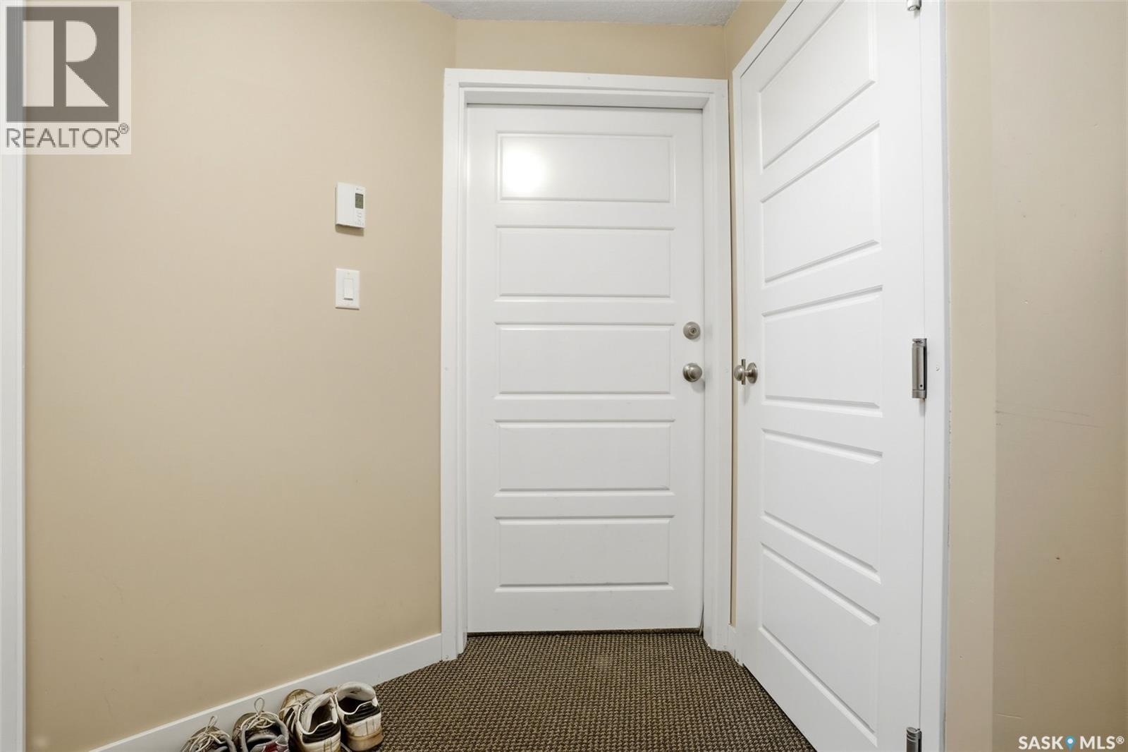 2542 Mcdonald Street, Regina, Saskatchewan  S4N 2Z5 - Photo 35 - SK033017