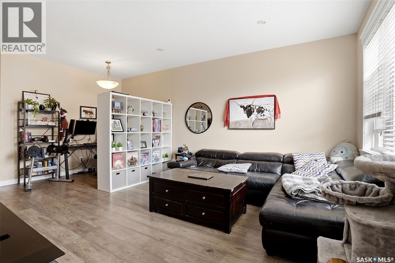 2542 Mcdonald Street, Regina, Saskatchewan  S4N 2Z5 - Photo 5 - SK033017