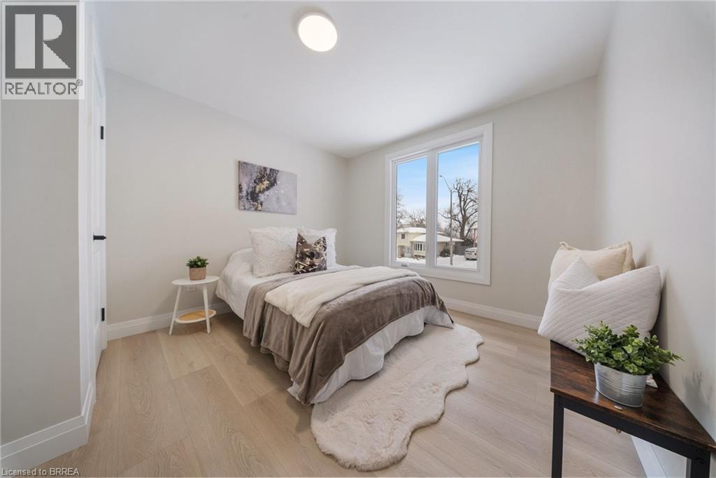 31 Hillcrest Avenue, Brantford, Ontario  N3T 5Z2 - Photo 10 - 40821187