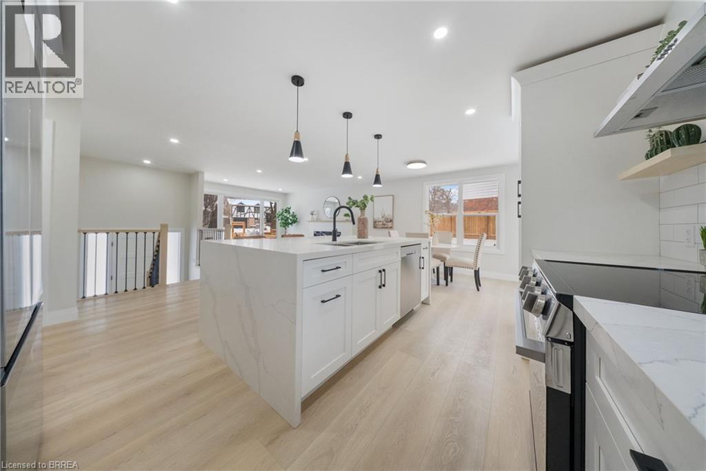 31 Hillcrest Avenue, Brantford, Ontario  N3T 5Z2 - Photo 4 - 40821187