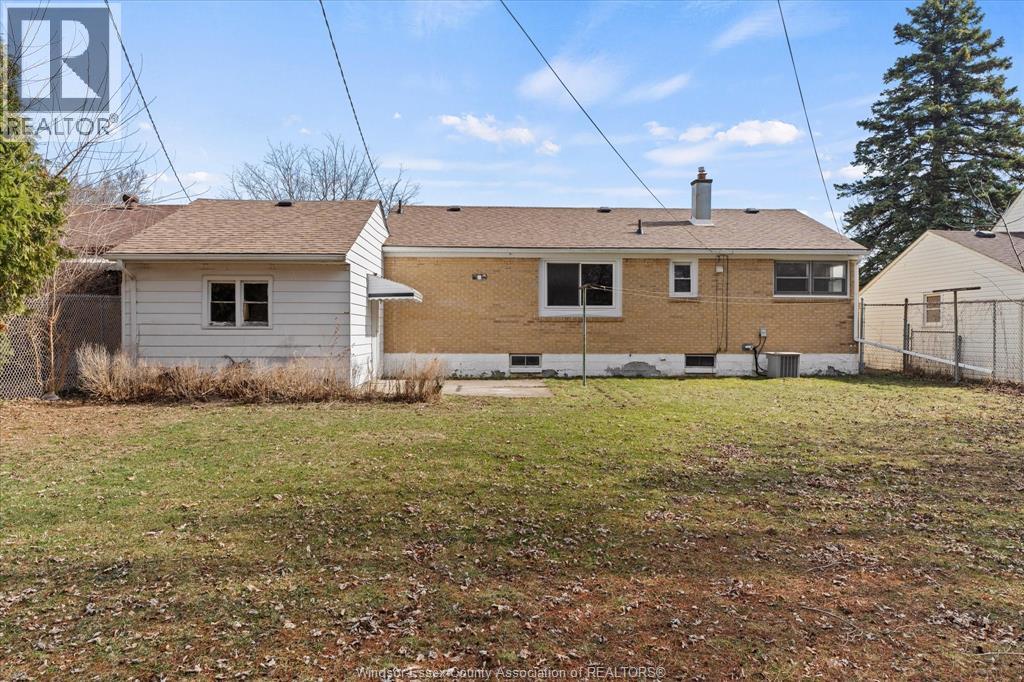 3701 Dandurand Avenue, Windsor, Ontario  N9E 2G4 - Photo 24 - 26008263