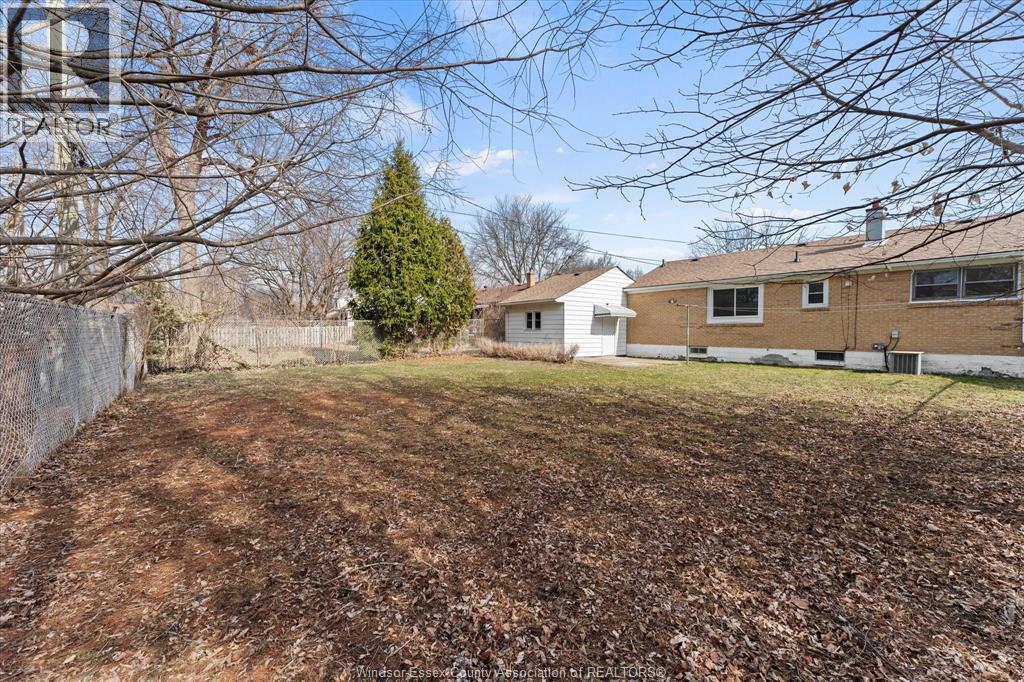 3701 Dandurand Avenue, Windsor, Ontario  N9E 2G4 - Photo 25 - 26008263
