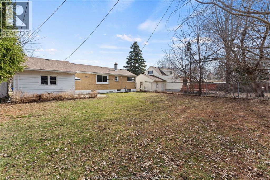 3701 Dandurand Avenue, Windsor, Ontario  N9E 2G4 - Photo 28 - 26008263