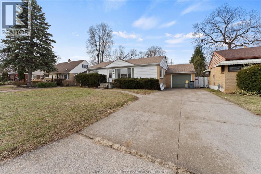 3701 Dandurand Avenue, Windsor, Ontario  N9E 2G4 - Photo 3 - 26008263