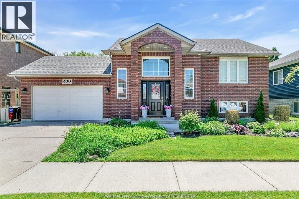 200 Riverview Avenue, Lasalle, Ontario  N9J 3Y1 - Photo 1 - 26008254