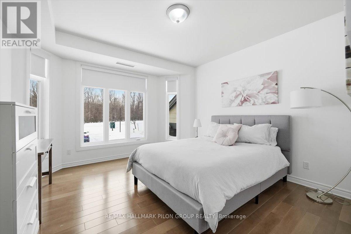 4 - 50 Prestige Circle, Ottawa, Ontario  K4A 0W9 - Photo 11 - X12716766