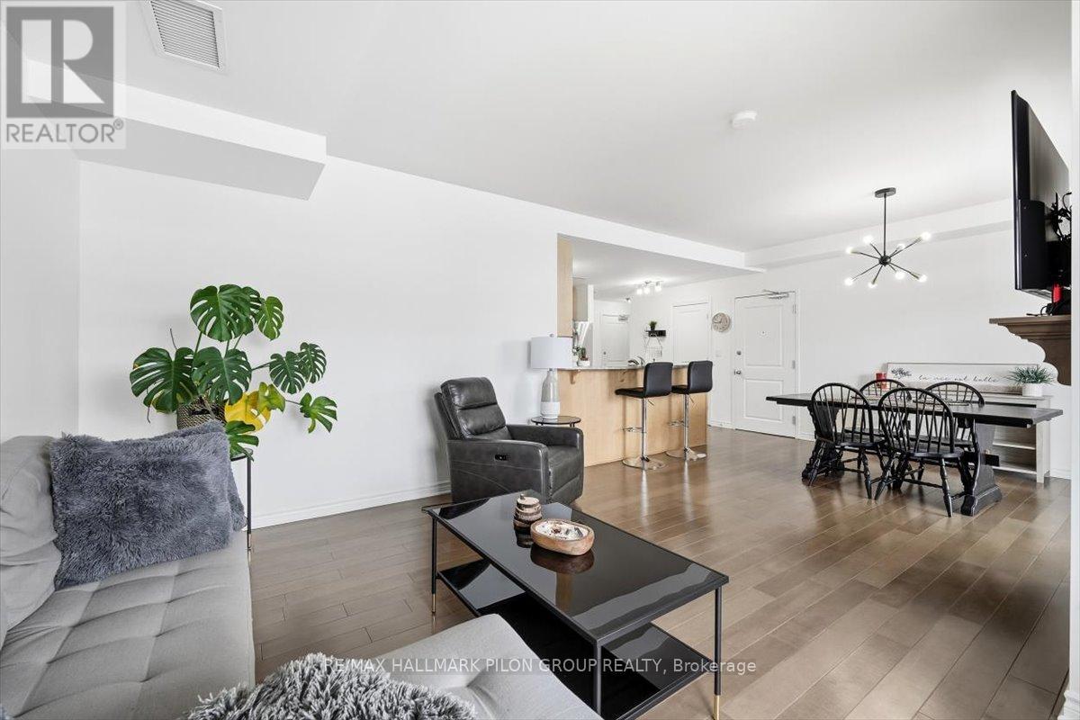 4 - 50 Prestige Circle, Ottawa, Ontario  K4A 0W9 - Photo 9 - X12716766