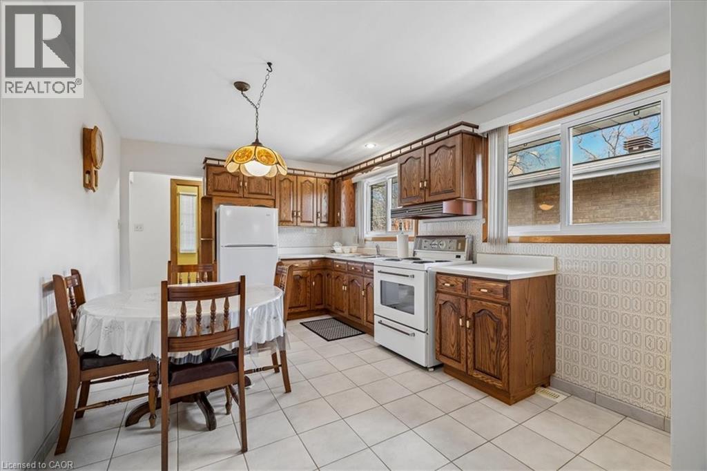 11 Duff Street, Hamilton, Ontario  L9C 1A8 - Photo 12 - 40820986