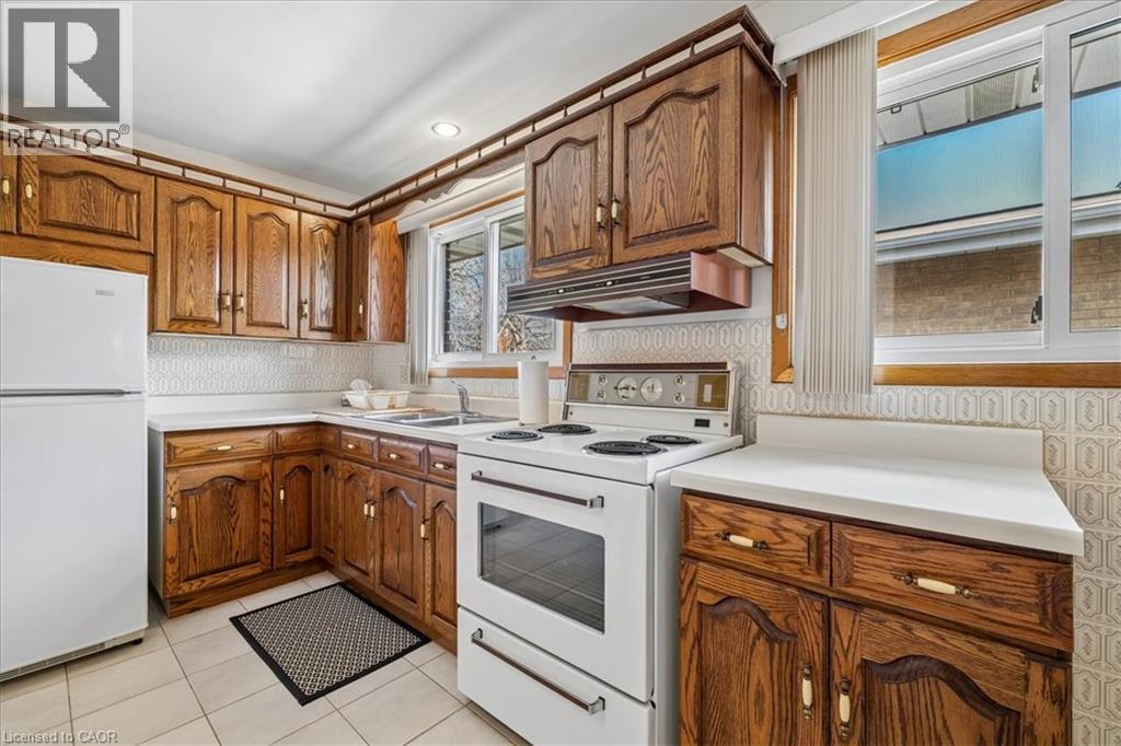 11 Duff Street, Hamilton, Ontario  L9C 1A8 - Photo 13 - 40820986