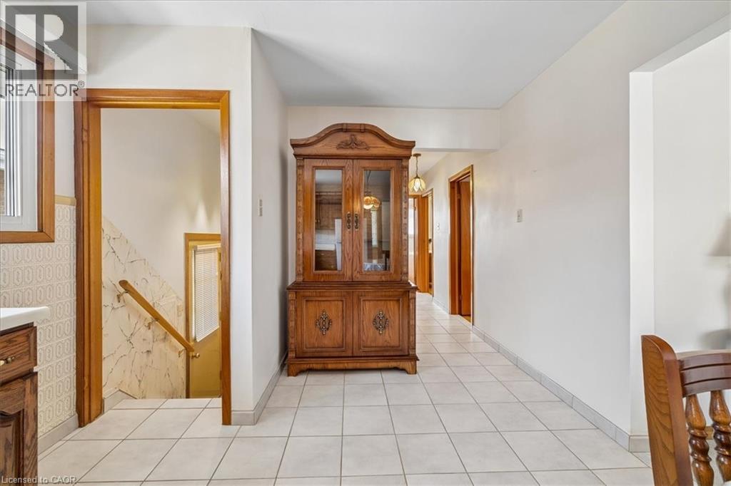 11 Duff Street, Hamilton, Ontario  L9C 1A8 - Photo 15 - 40820986