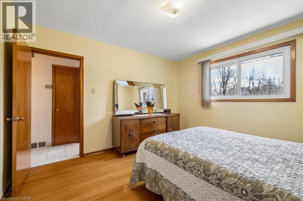 11 Duff Street, Hamilton, Ontario  L9C 1A8 - Photo 18 - 40820986