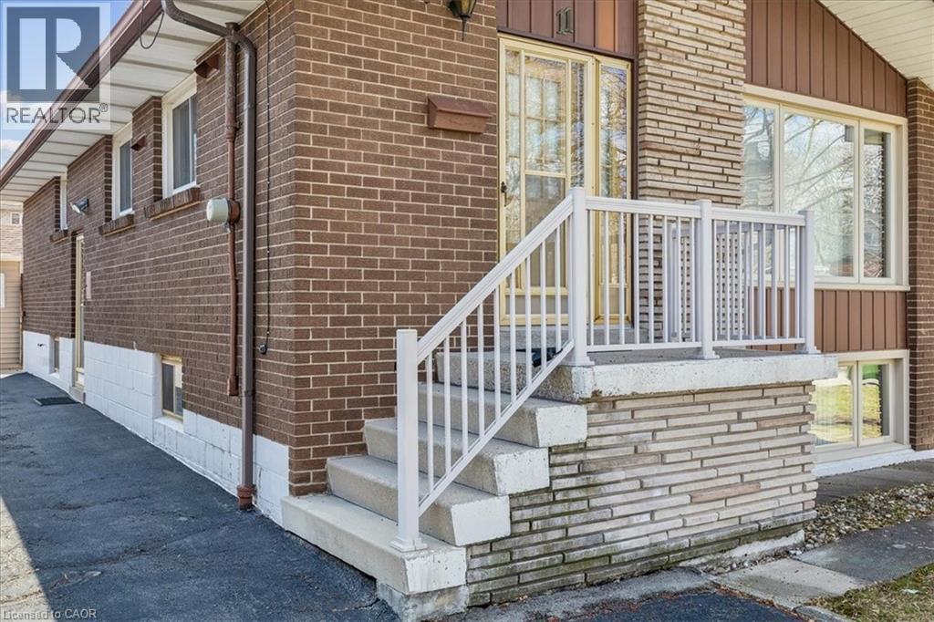 11 Duff Street, Hamilton, Ontario  L9C 1A8 - Photo 5 - 40820986