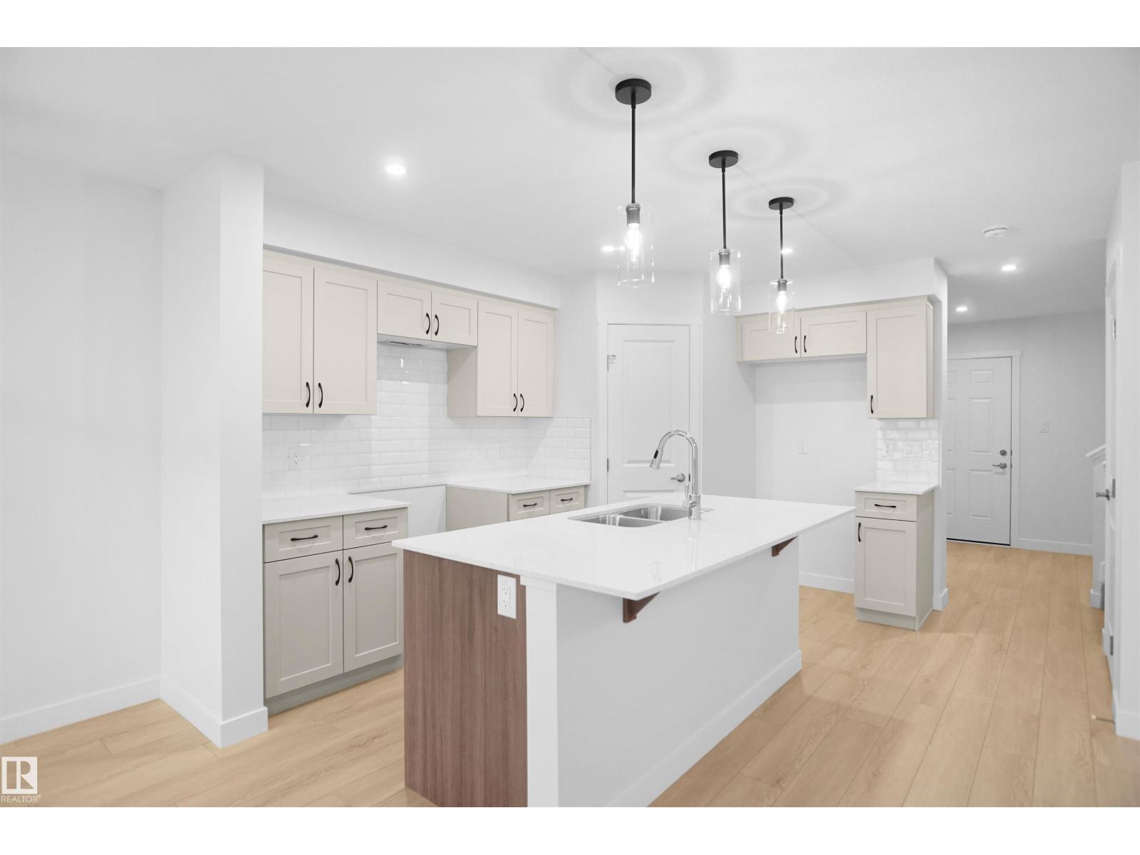 115 Ficus Wy, Fort Saskatchewan, Alberta  T8L 0Z6 - Photo 9 - E4474209